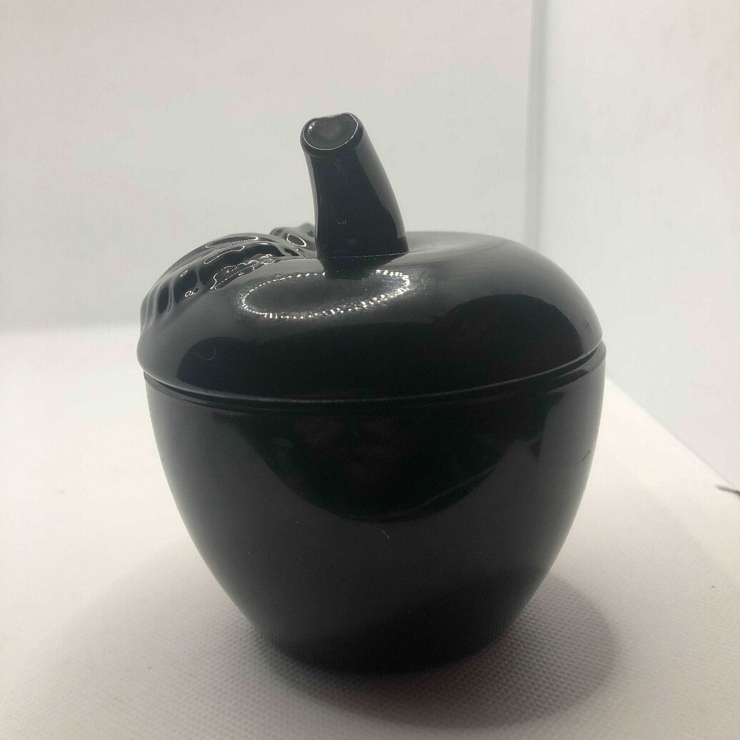 Snow White “Poison Apple” Soy Candle