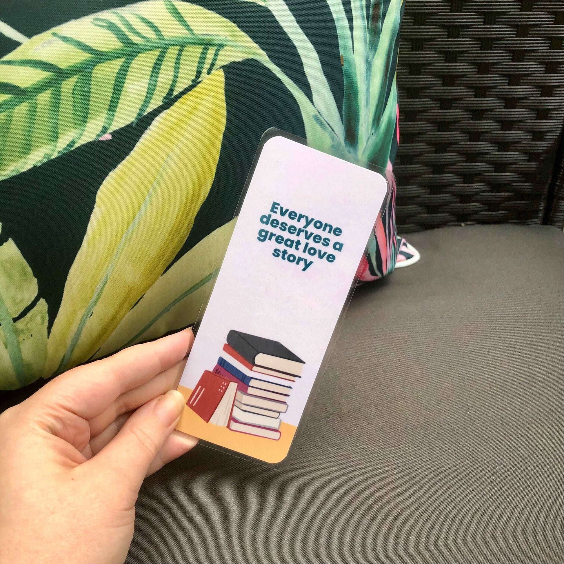 Everyone Deserves a Great Love Story Bookmark - Diamond Candlelight